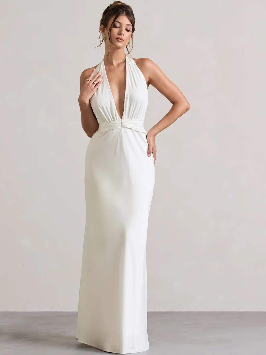 TRAQUILA Georgette Halter Neck Maxi Dress