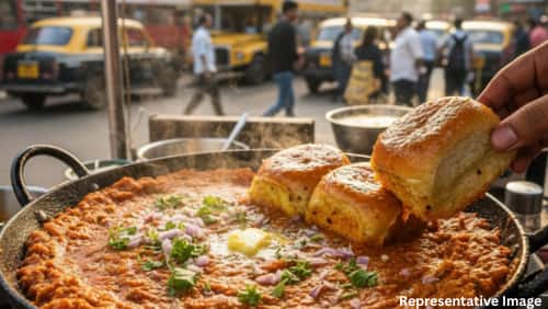 Pav Bhaji -Mumbai Soul in the streets