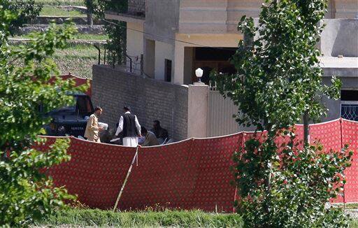 Pakistan army soldiers seen near the house where it is believed al-Qaida leader Osama bin Laden lived in Abbottabad.