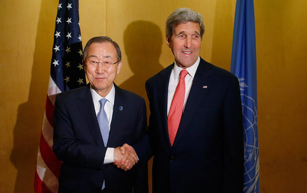 Secretary of State John Kerry meets with UN Secretary General Ban Ki-Moon in Cairo, Egypt.