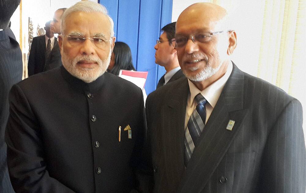 Prime Minister Narendra Modi with President of Guyana Donald Ramotar during a bilateral meeting in Brasilia.