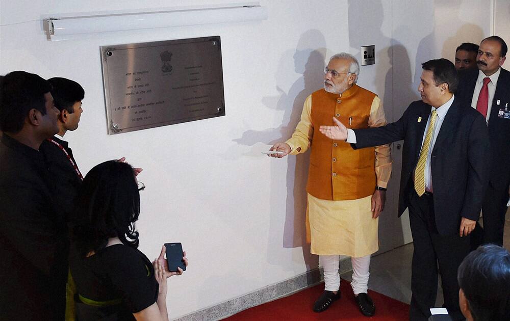 Prime Minister Narendra Modi inaugurating the new building of the Indian Embassy in Brasilia.