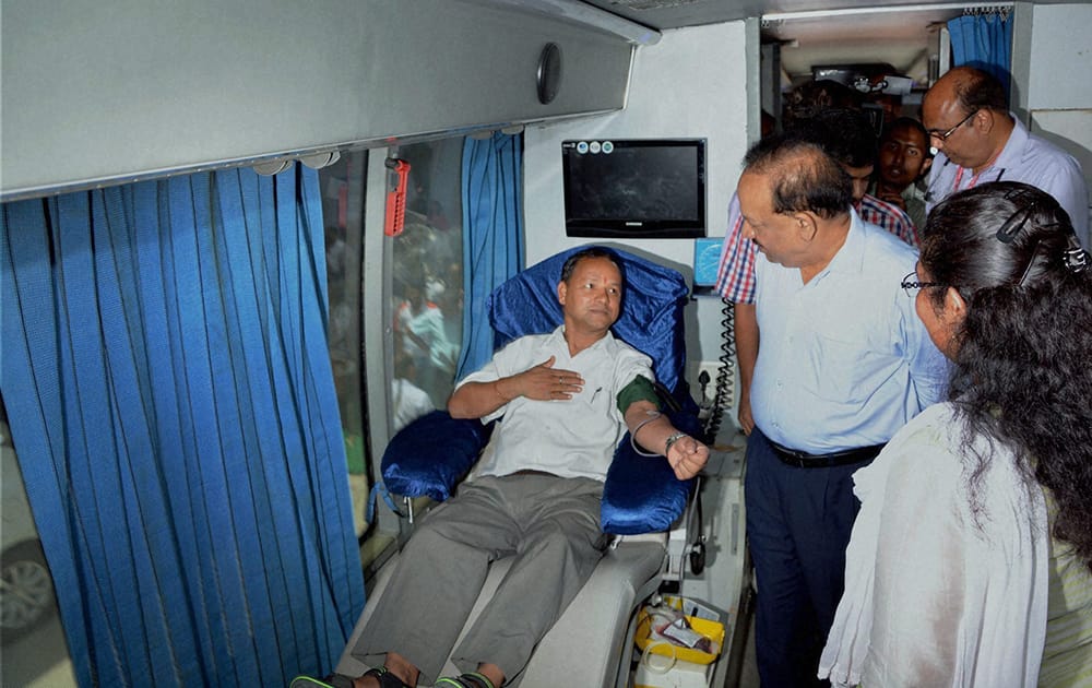 Union Health and Family Welfare Minister Harsh Vardhan at a Blood Donation Camp organised by the Health Ministry in New Delhi.