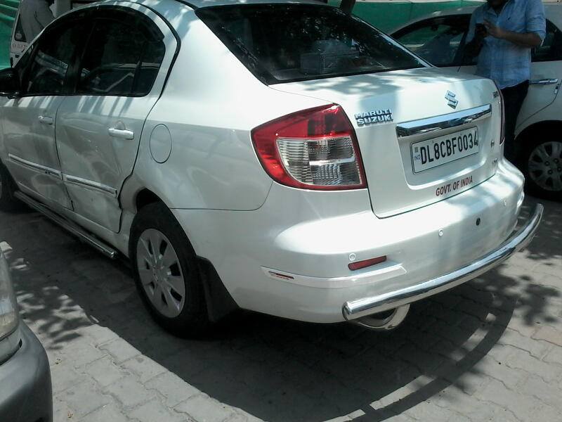 Union Minister Gopinath Munde died after a car accident in Delhi.