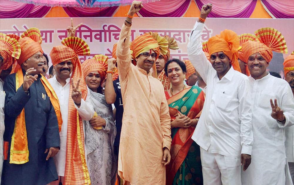 Shiv Sena President Uddhav Thackeray with the newly-elected party MPs at a function at Lonavala in Mumbai.