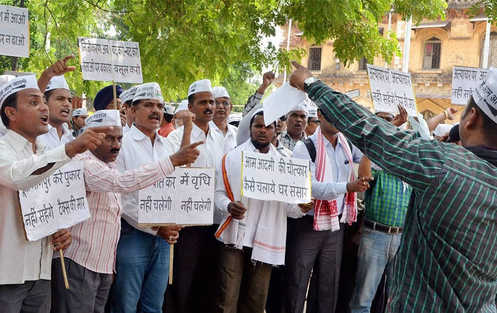 Aam Admi Party (AAP) workers protest on the issue of property tax in Nagpur.