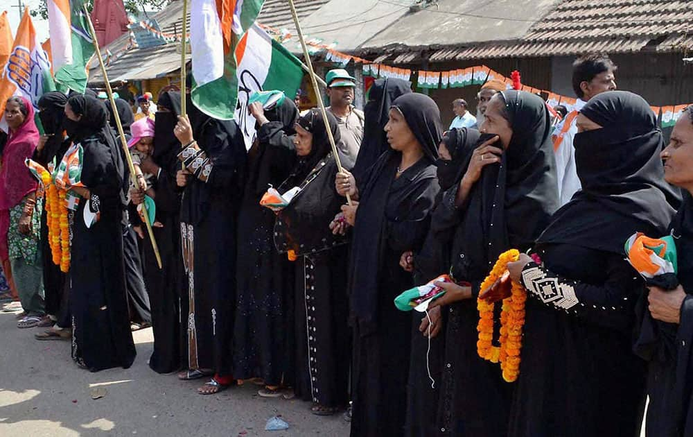 Muslim women during Congress Vice President Rahul Gandhi`s road show for party candidate Ajay Rai in Varanasi.