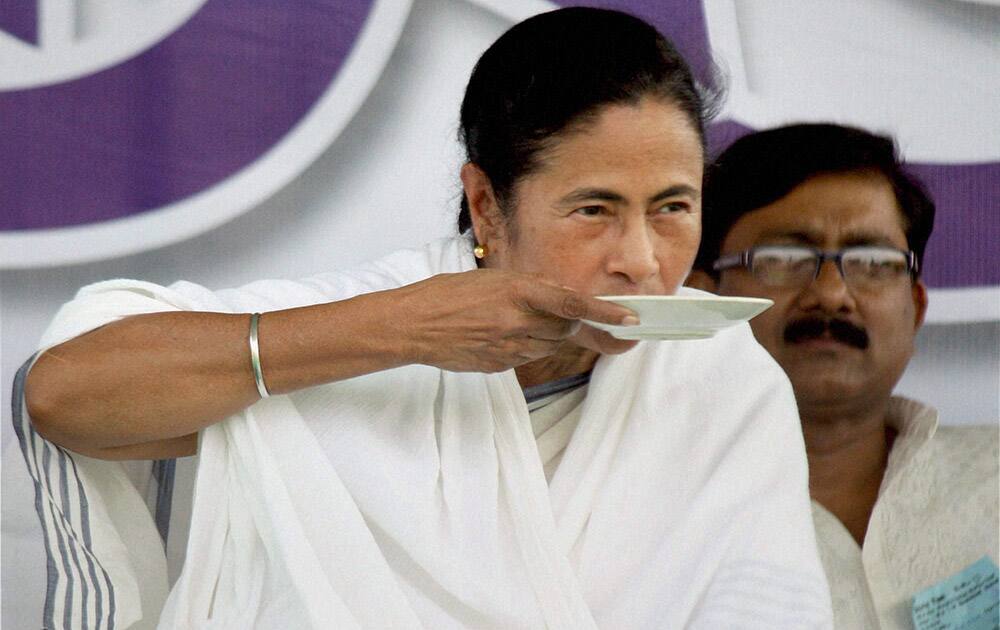 West Bengal Chief Minister and TMC President Mamata Banerjee at a election rally for TMC candidate Indranil Sen (unseen) at Berhampore in Murshidabad.