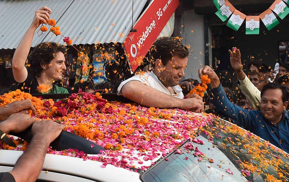 Rahul Gandhi with sister Priyanka Vadra during road show at Jayas, Amethi.