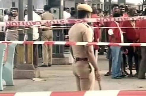 Chennai blasts: 1 dead, 10 injured; one suspect in custody.