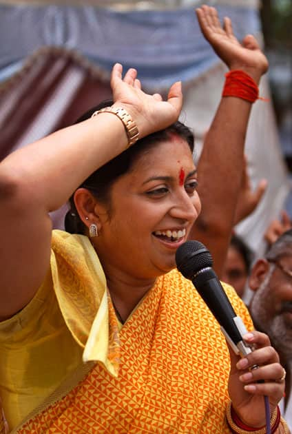 India`s main opposition Bharatiya Janata Party (BJP) candidate Smriti Irani speaks at an election rally in Amethi, India.