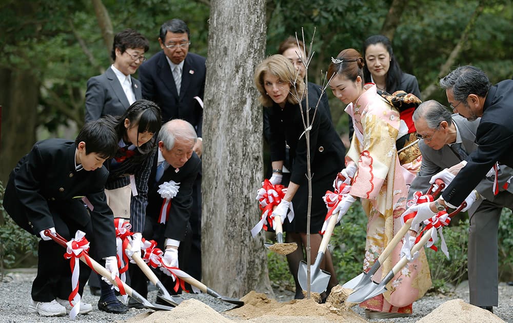 US Ambassador to Japan Caroline Kennedy plants a dogwood tree, the symbolic tree of friendship between Japan and the United States at the Ise Grand Shrine in Ise, Mie Prefecture, Japan.