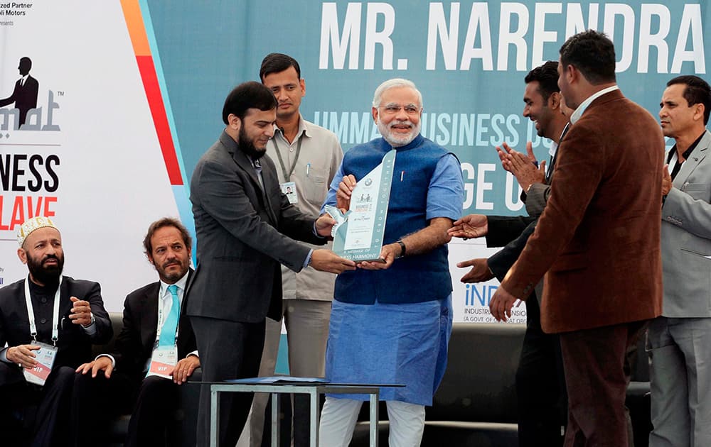Gujarat Chief Minister Narendra Modi during the inauguration of three day `Ummat Business Conclave 2014` in Ahmedabad.