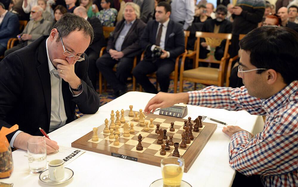 Viswanathan Anand from India, right, plays against Boris Gelfand of Russia, left, during the Zurich Chess Challenge 2014 in Zurich, Switzerland.
