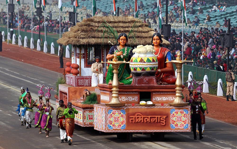 The Tableau of Tamil Nadu moves along Rajpath during the full dress rehearsal for the Republic Day parade in New Delhi.
