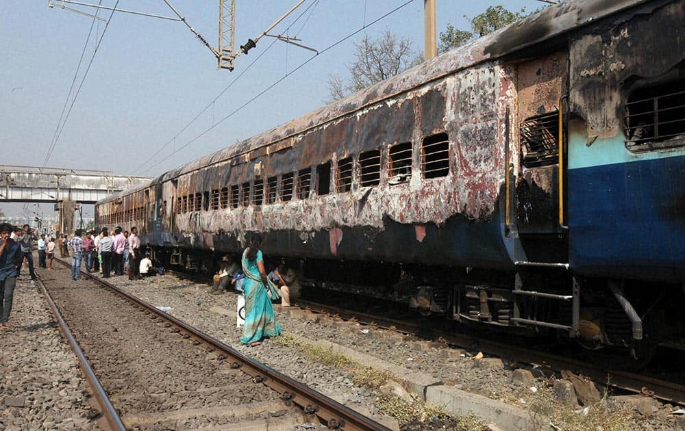 Burnt coaches of the Mumbai-Dehradun Express caught fire in the wee hours, near Dahanu in Thane district.