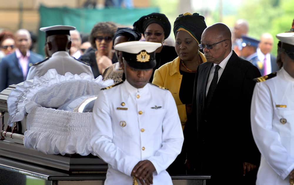 South African President Jacob Zuma pays his respects to former South African President Nelson Mandela during the lying in state at the Union Buildings in Pretoria, South Africa.