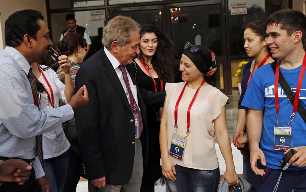 French physicist Claude Cohen Tannoudji, 1996 Nobel Prize in Physics winner interacts with students at the Indian Institute of Information Technology.