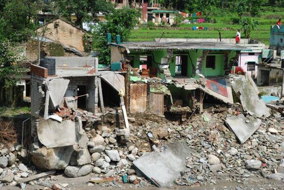 Chandrapuri, Rudraprayag District have been severely affected by the June 16th Floods. Houses, roads , schools and small bridges have been completely washed away in several locations. The small town/ village is today struggling with basic provisions reaching there. Photo Credit: Siddharth Behl/ SEEDS