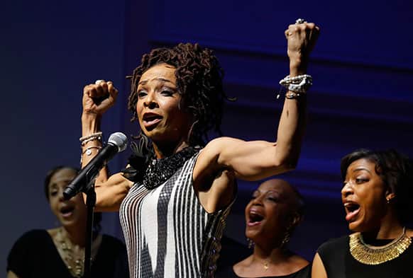 Siedah Garrett performs during an event to honor singer-songwriter Carole King with the Gershwin Prize for Popular Song, at the Library of Congress, in Washington.