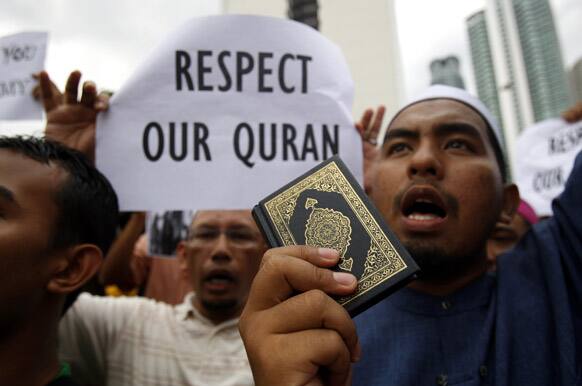 Day in Pics 24th February News Zee News