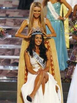 Kaiane Aldorino of Gilbralter smiles as she is crowned Miss World during the Miss World finals in Midrand, outside Johannesburg