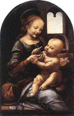  Madonna with a Flower (The Benois Madonna)(1479–81): Painted by Leonardo da Vinci(1452-1519). Oil on canvas (49.5 x 33 cm). On Display at Hermitage Museum, St. Petersburg. 