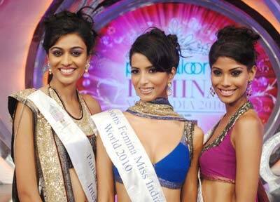 (L-R) Neha Hinge, Miss India International 2010, Manasvi Mamgai, Miss India World 2010 and Nicole Faria, Miss India Earth 2010 are the winners of the Pantaloons Femina Miss India 2010.