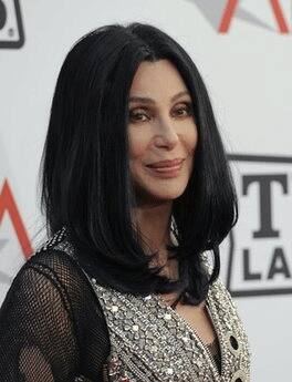 Cher arrives at the AFI Lifetime Achievement Awards honoring Mike Nichols.