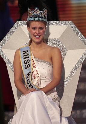 Alexandria Mills of the US cries after being crowned winner of the 2010 Miss World pageant at the Beauty Crown Cultural Center in Sanya.