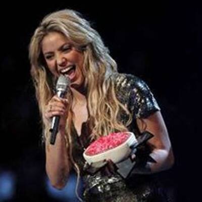 Colombian singer Shakira accepts the Free Your Mind award at the MTV Europe Music Awards 2010 in Madrid.