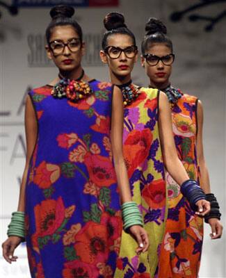 Indian models display designer Sabyasachi Mukherjee creations during the Lakme Fashion Week.