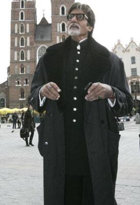 Amitabh Bachchan spotted enjoying his vacation in Krakow. 