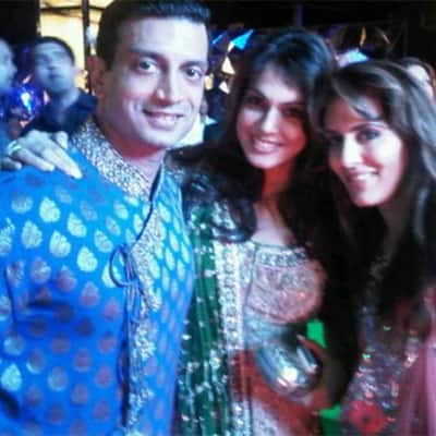 Isha Koppikar with husband at the lavish Mallika Reddy's wedding.