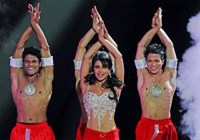 Priyanka Chopra peforms at the IIFA 2011.