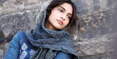 Sonam in a new still from 'Mausam'.