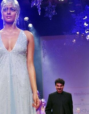 Indian model displays a creation by designer Wendell Rodricks  on the fourth day of Lakme Fashion Week.