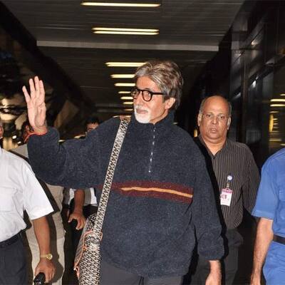 Amitabh Bachchan spotted at the airport. 