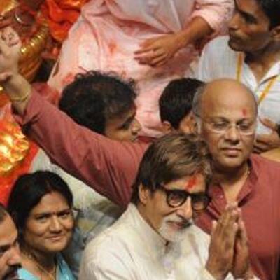 Amitabh Bachchan at the Lal Bagh Cha Raja Ganesh.