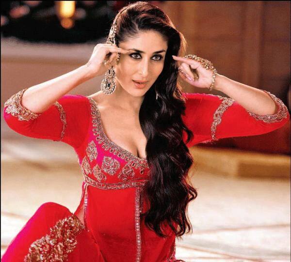 Kareena Kapoor in a still from `Agent Vinod`.