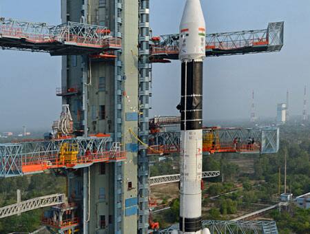 As it happened: ISRO`s GSLV-D5 successfully lifts-off from Srihariokota ...