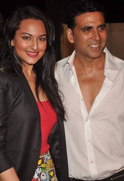 Sonakshi Sinha and Akshay Kumar at `Speedy Singhs` success party.