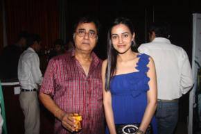 In 2003, Jagjit was awarded the Padma Bhushan, one of India`s highest civilian honours. In this picture, the veteran singer obliges a fan by striking a pose for a photograph. 