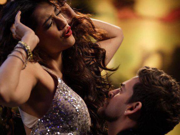 Sonam Kapoor and Neil Nitin Mukesh sizzle in ‘Players’.