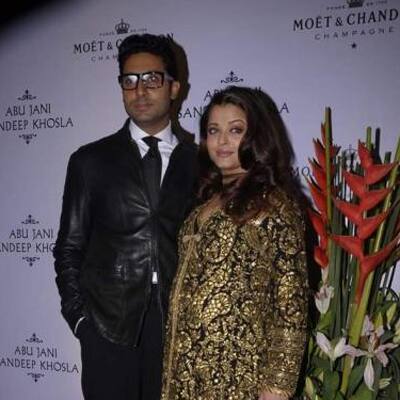 Parents to be Abhishek Bachchan and Aishwarya Rai attend the 25th anniversary bash of Abu Jani and Sandeep Khosla.