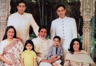 In this pic is the extended Bachchan-Nanda family. Seen here in the pic is Nikhil Nanda who married Shweta. They have two children, Navya Naveli and Agastya Nanda.