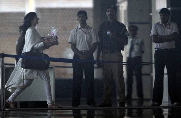 Shweta Nanda, daughter of Bollywood superstar Amitabh Bachchan, is seen arriving at the Seven Hills hospital in Mumbai.