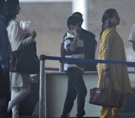 Jaya Bachchan together with her daughter Shweta Nanda are seen arriving at the Seven Hills hospital in Mumbai.