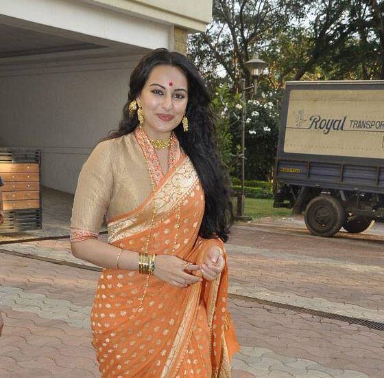 Sonakshi looking gorgeous in traditional attire.