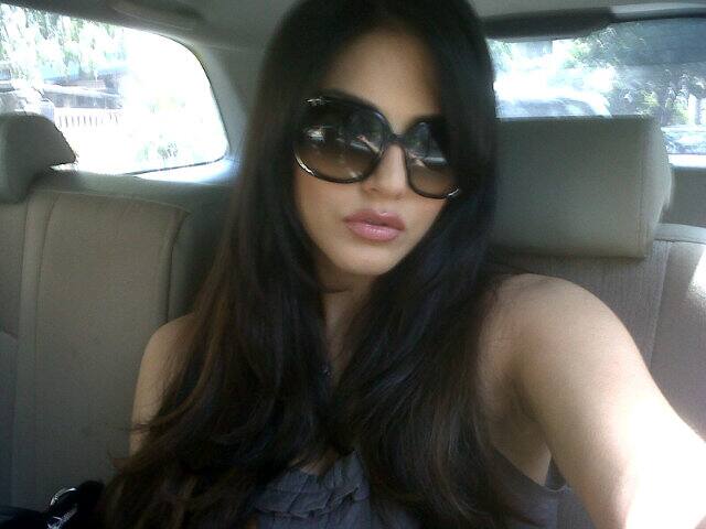 Sunny Leone posted this picture of hers on Twitter. 